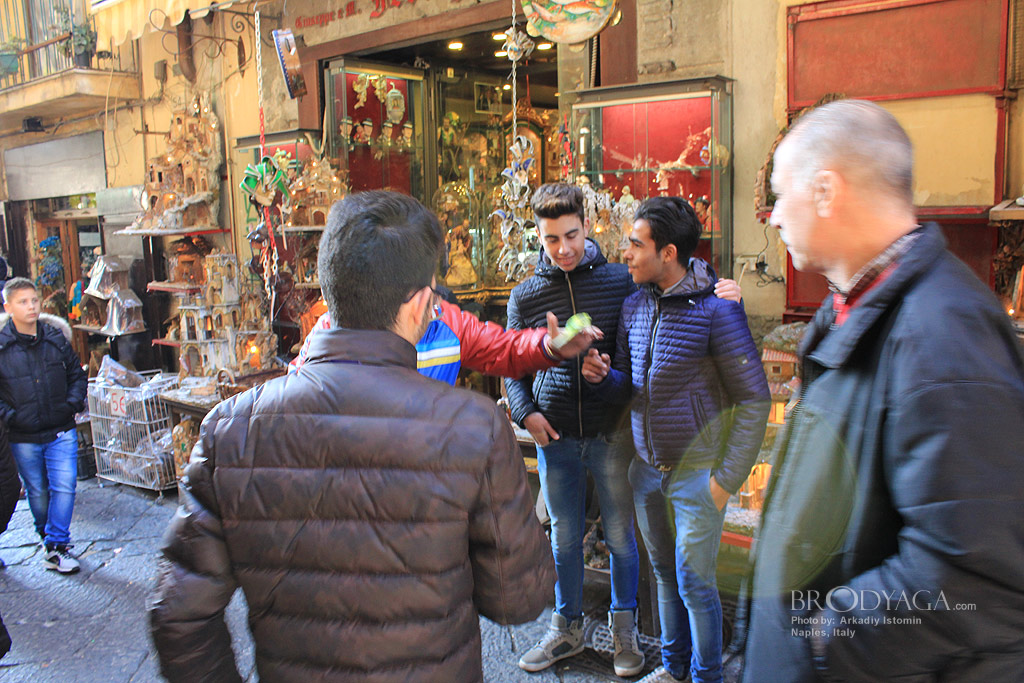 San Gregorio Armeno, Naples